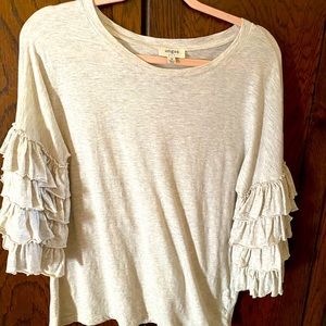 Umgee ruffled sleeve top